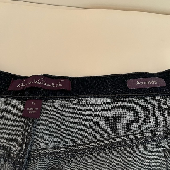 SOLD - On another Platform! Gloria Vanderbilt AMANDA Jeans Missy 12 Waist 32” - Picture 3 of 11